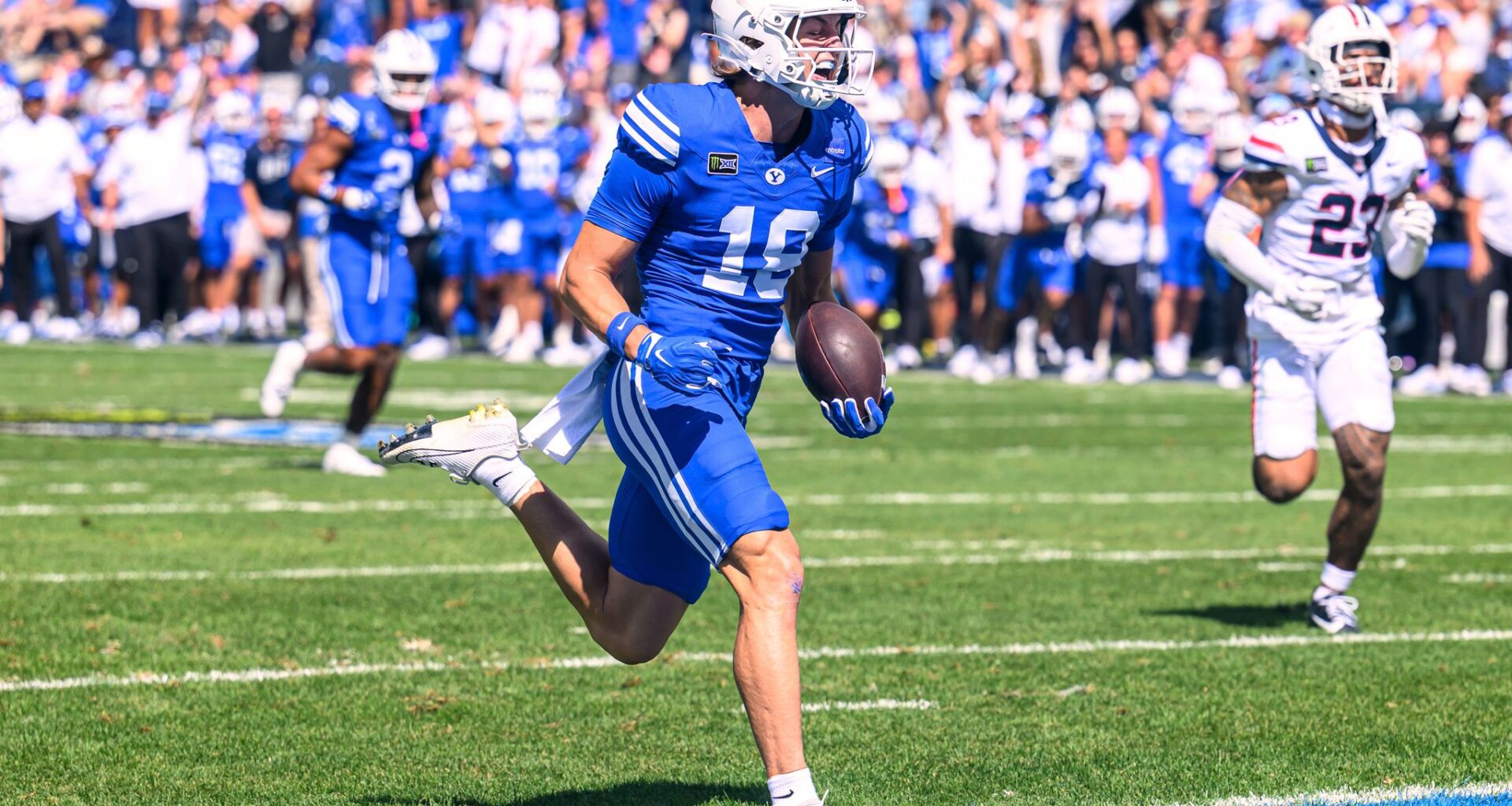 Bear Bachmeier throws 3 TDs as No. 15 BYU beats Arizona 28-17