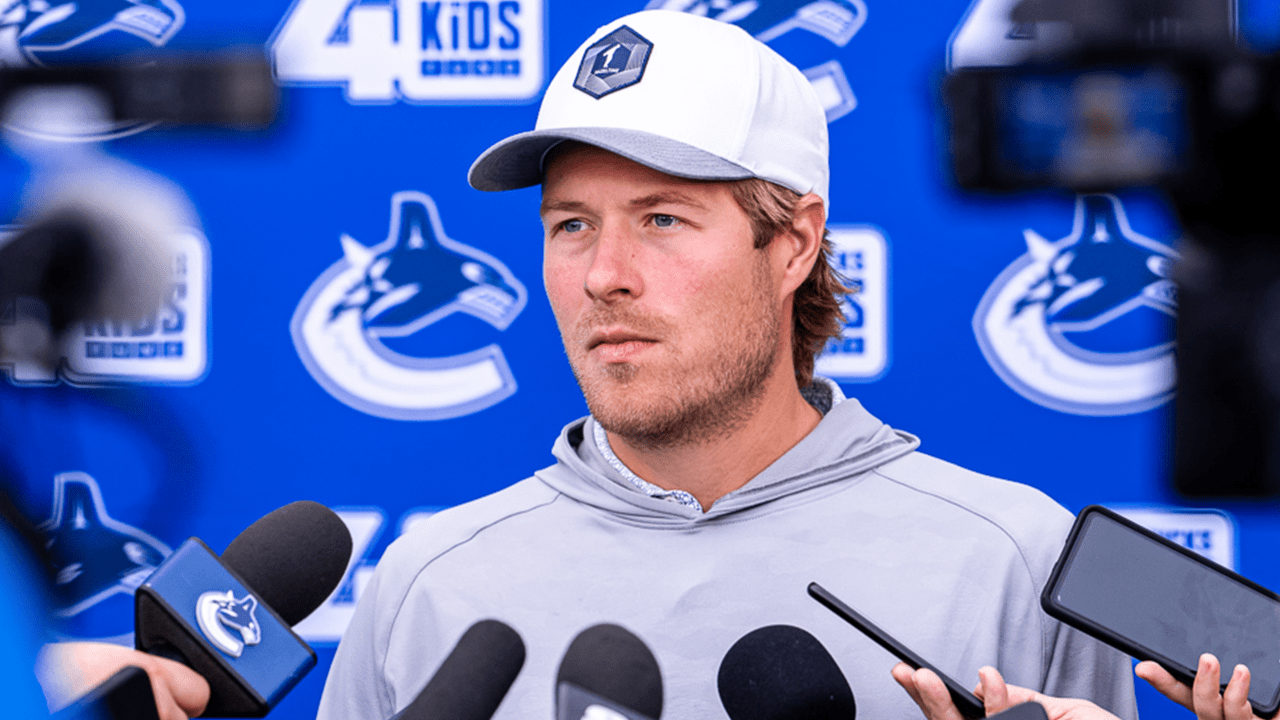 Filip Hronek, Brock Boeser and Elias Pettersson Speak at Jake Milford Charity Golf Tournament Ahead of Training Camp