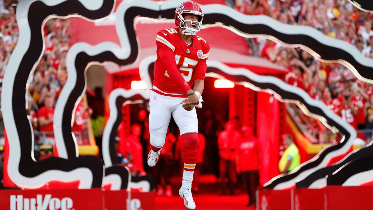 Patrick Mahomes' best plays from 3-TD game | Week 1