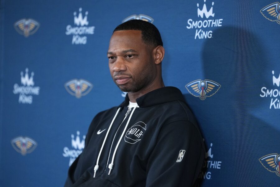 Former Pelicans Coach Willie Green Heads Mavs' Staff Under Dusty May