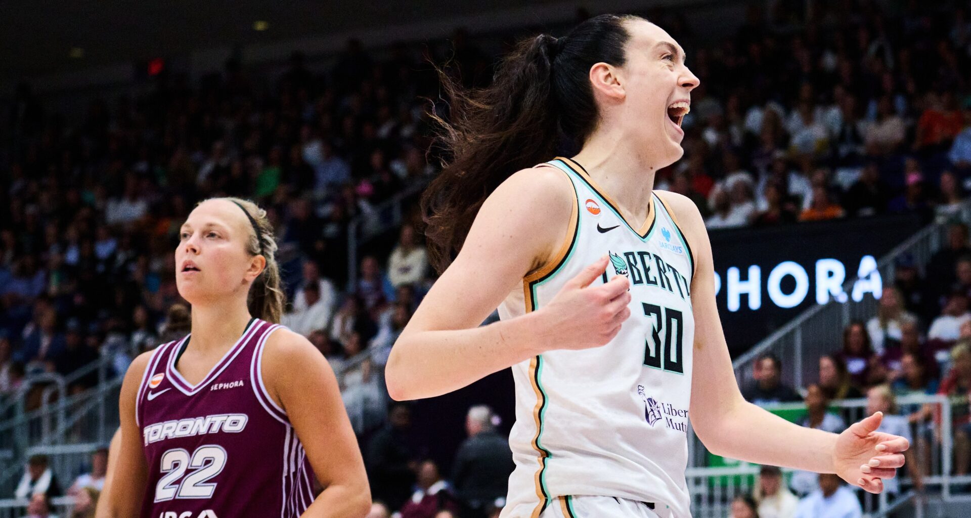Breanna Stewart has 27 to move into 8th on WNBA scoring list as Liberty beat Tempo