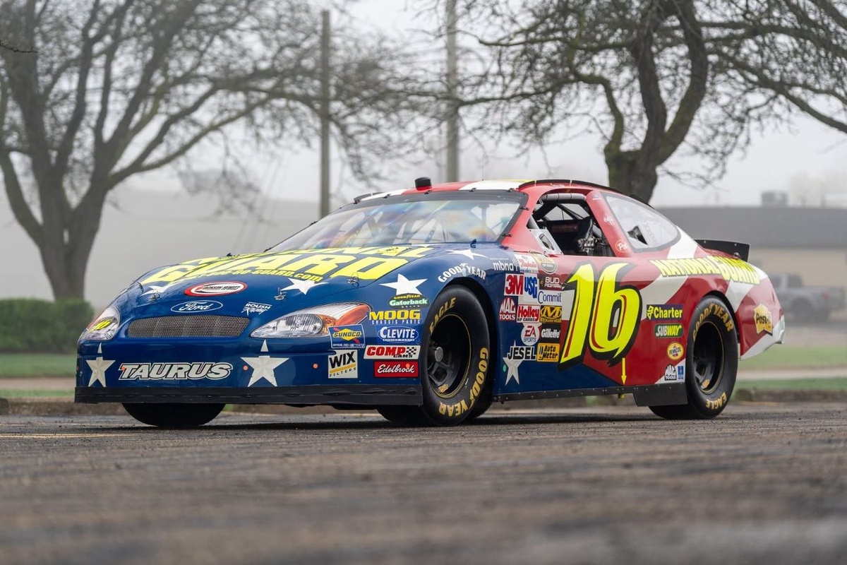 Cleetus McFarland buys Greg Biffle's 2004 NASCAR Cup race car for $47,000