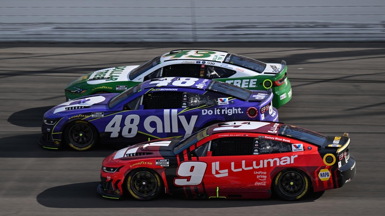 Legacy Motor Club re-signs Erik Jones to a multiyear deal for the No. 43 in the NASCAR Cup Series