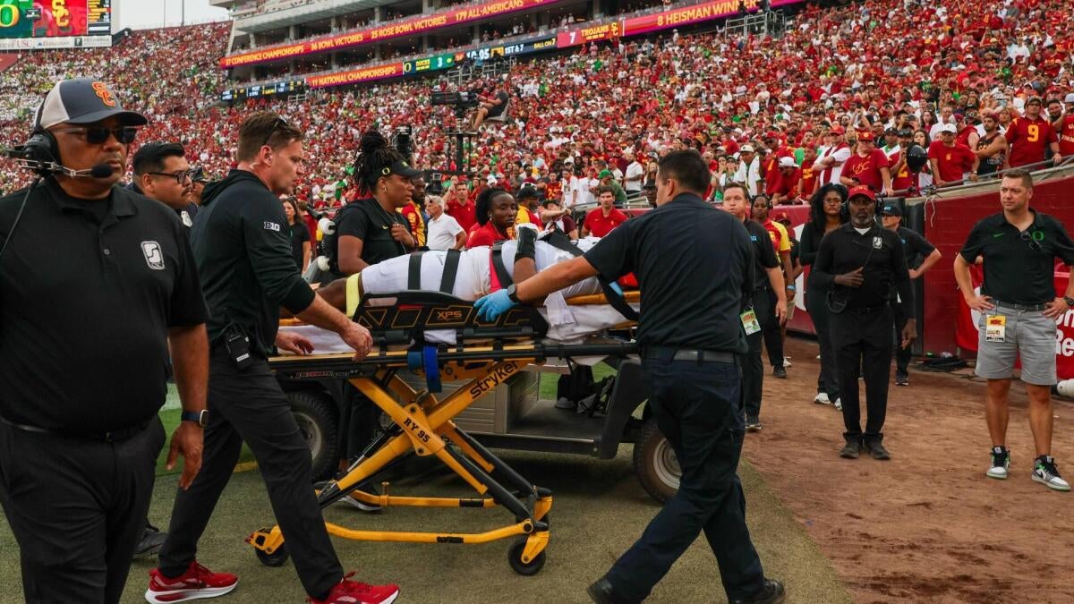Dante Moore injury: What we know on Oregon QB's condition after violent late hit