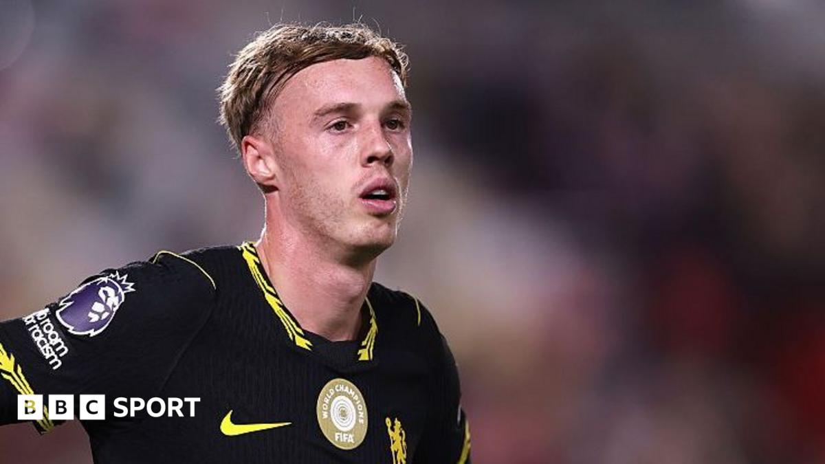 Cole Palmer in action for Chelsea
