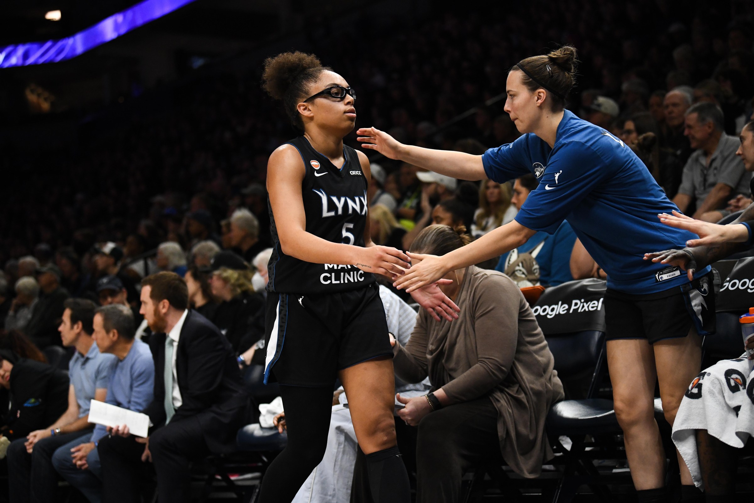MINNEAPOLIS, MINNESOTA - SEPTEMBER 27: Olivia Miles #5 of the Minnesota Lynx checks out against the New York Liberty during the fourth quarter of Game One of the first round of the WNBA Playoffs at Target Center on September 27, 2026 in Minneapolis, Minnesota. NOTE TO USER: User expressly acknowledges and agrees that, by downloading and or using this photograph, User is consenting to the terms and conditions of the Getty Images License Agreement. (Photo by Stephen Maturen/Getty Images)