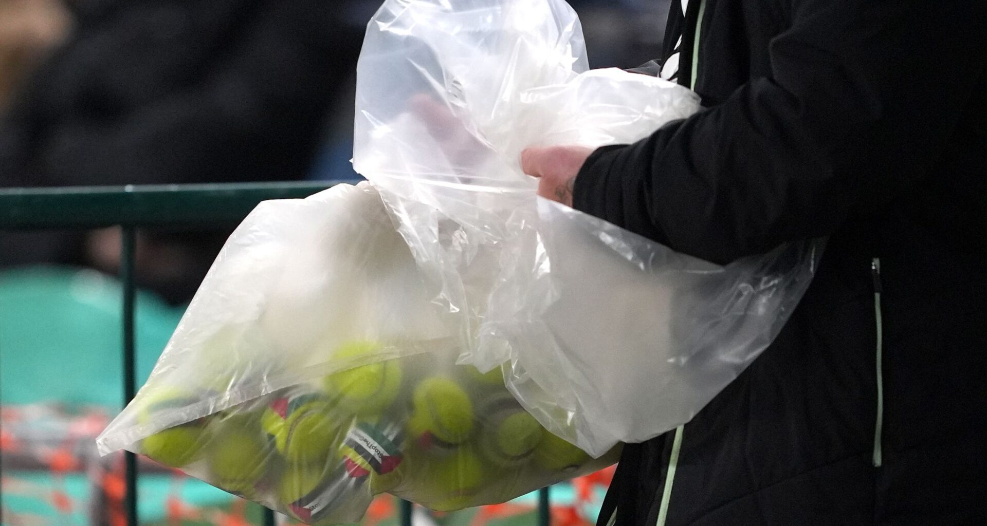 Protesters throw tennis balls and call on Ireland to boycott second match against Israel