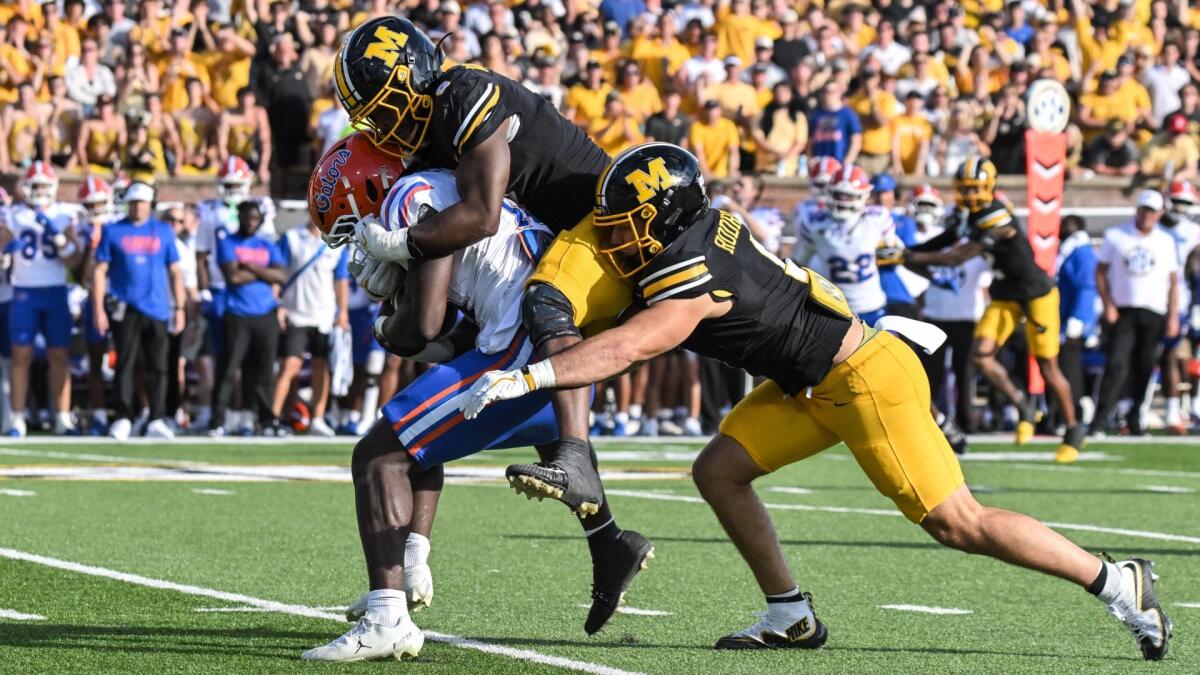 Coaches Poll top 25: Florida tumbles after blowout loss, Missouri rises