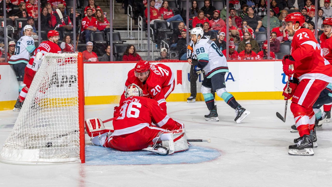 Kraken score four goals in second period, surge past Red Wings