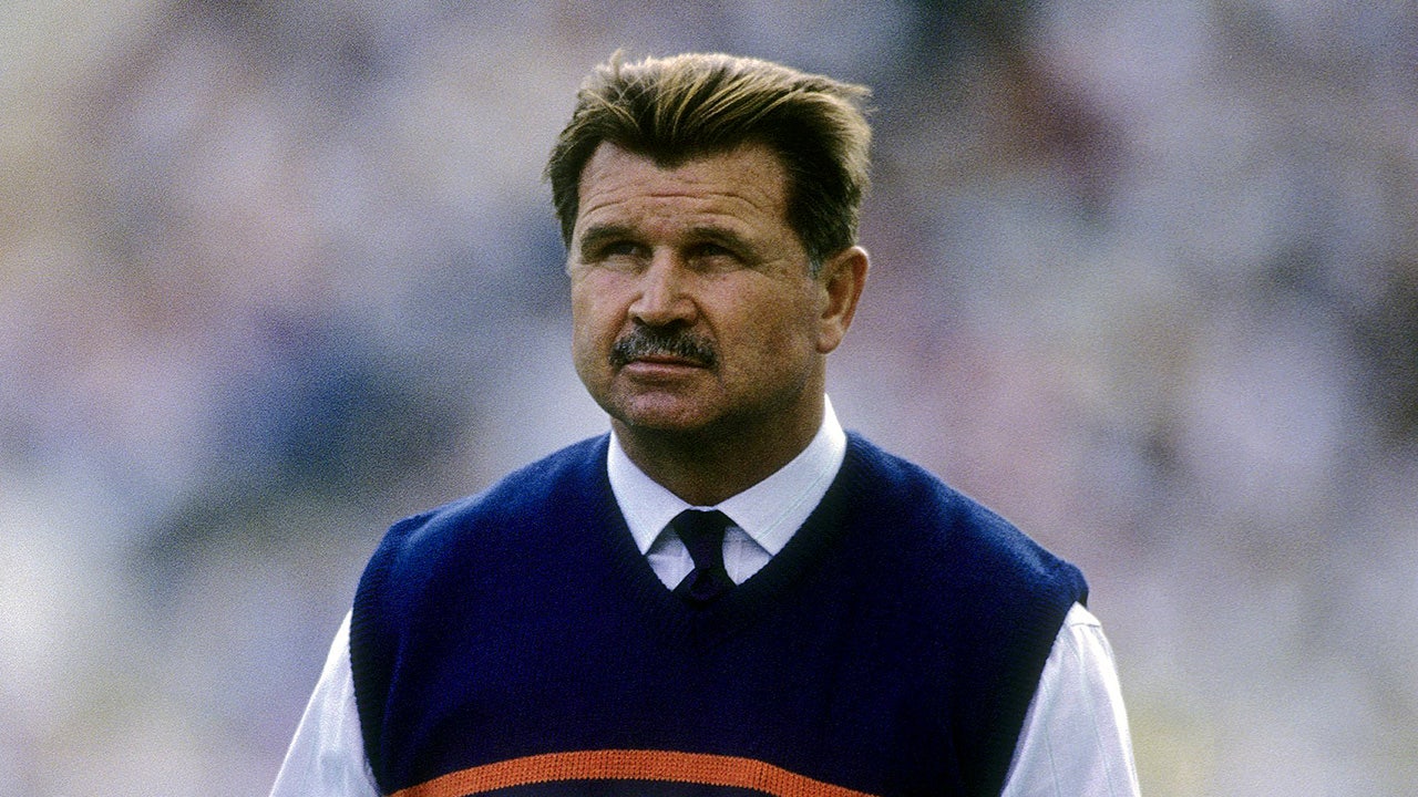 Trump gives raw reaction after finding out about Mike Ditka's death: 'A tough cookie'