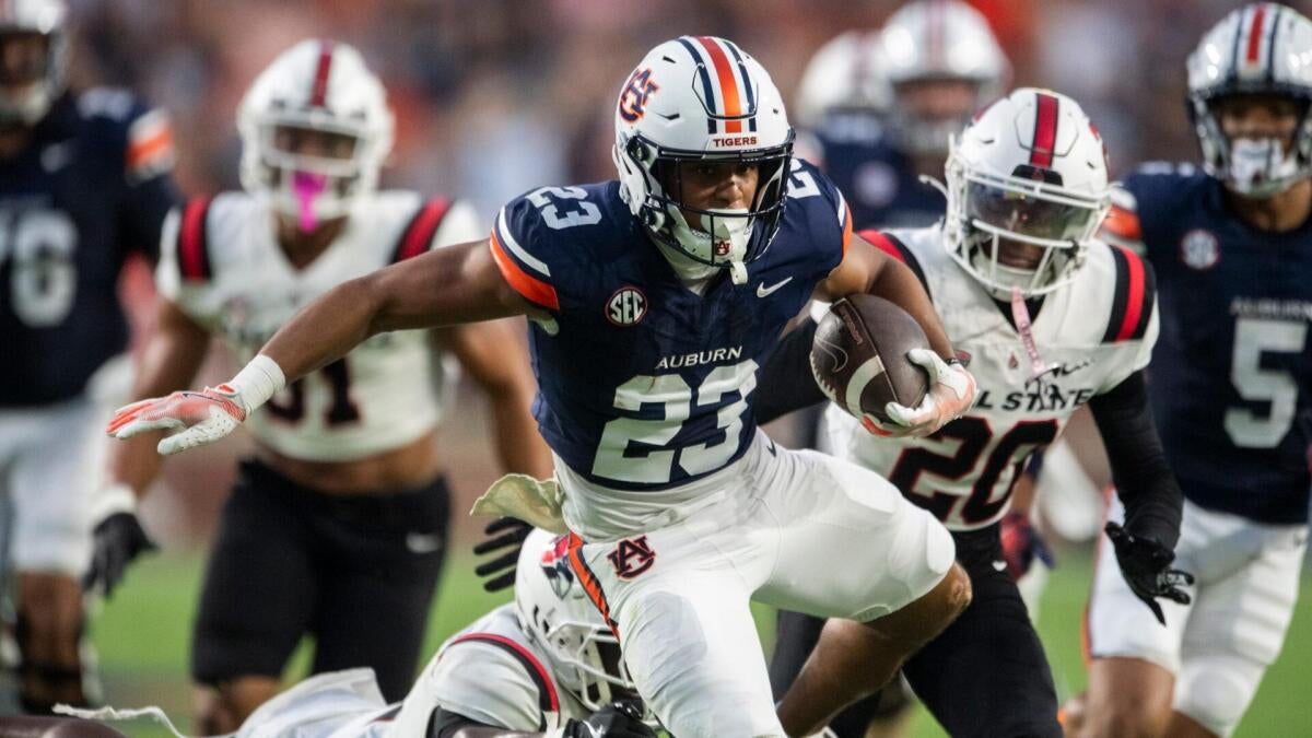 College football odds, picks, predictions, Week 7 best bets by proven model