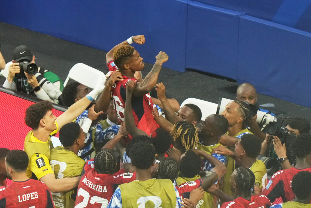 The Blue Sharks Strike Again: Tiny Cape Verde Stuns Uruguay in 2-2 World Cup Thriller