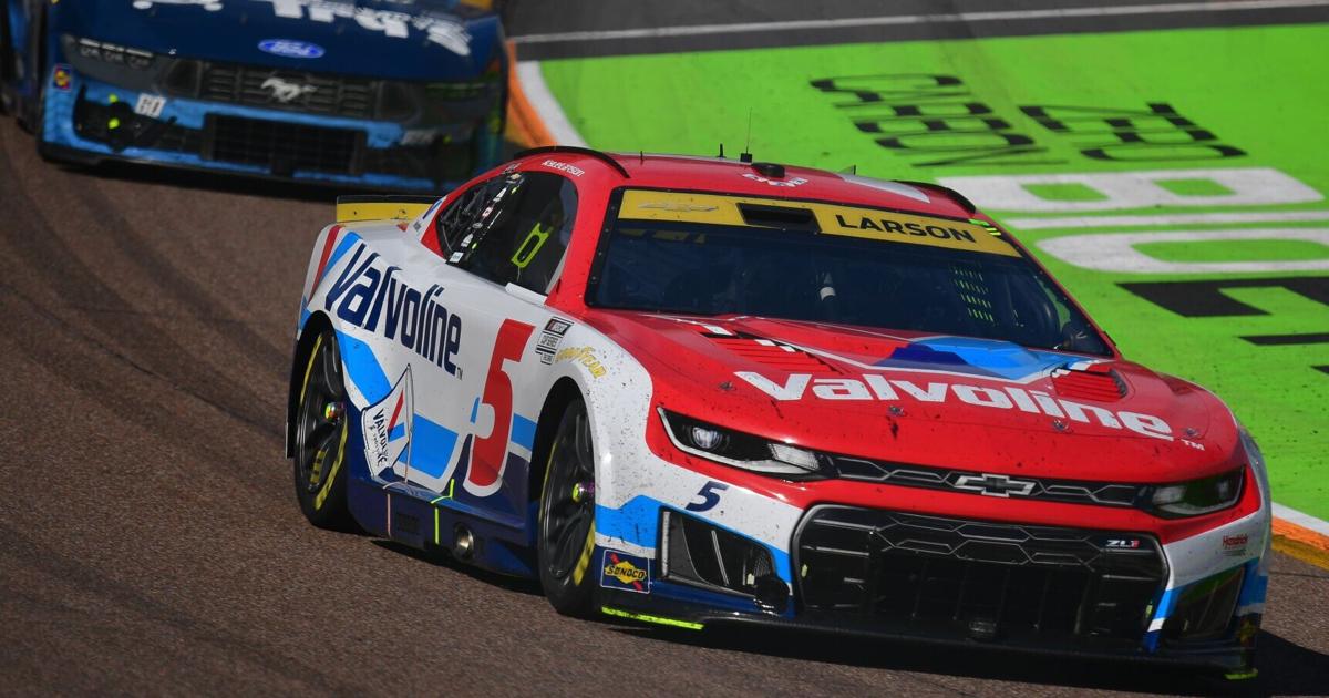 NASCAR: Kyle Larson's points lead vanishes at Phoenix | Shareable Stories