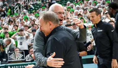 WATCH: UConn's Dan Hurley heaps praise upon Breslin Center atmosphere after exhibition vs. Michigan State