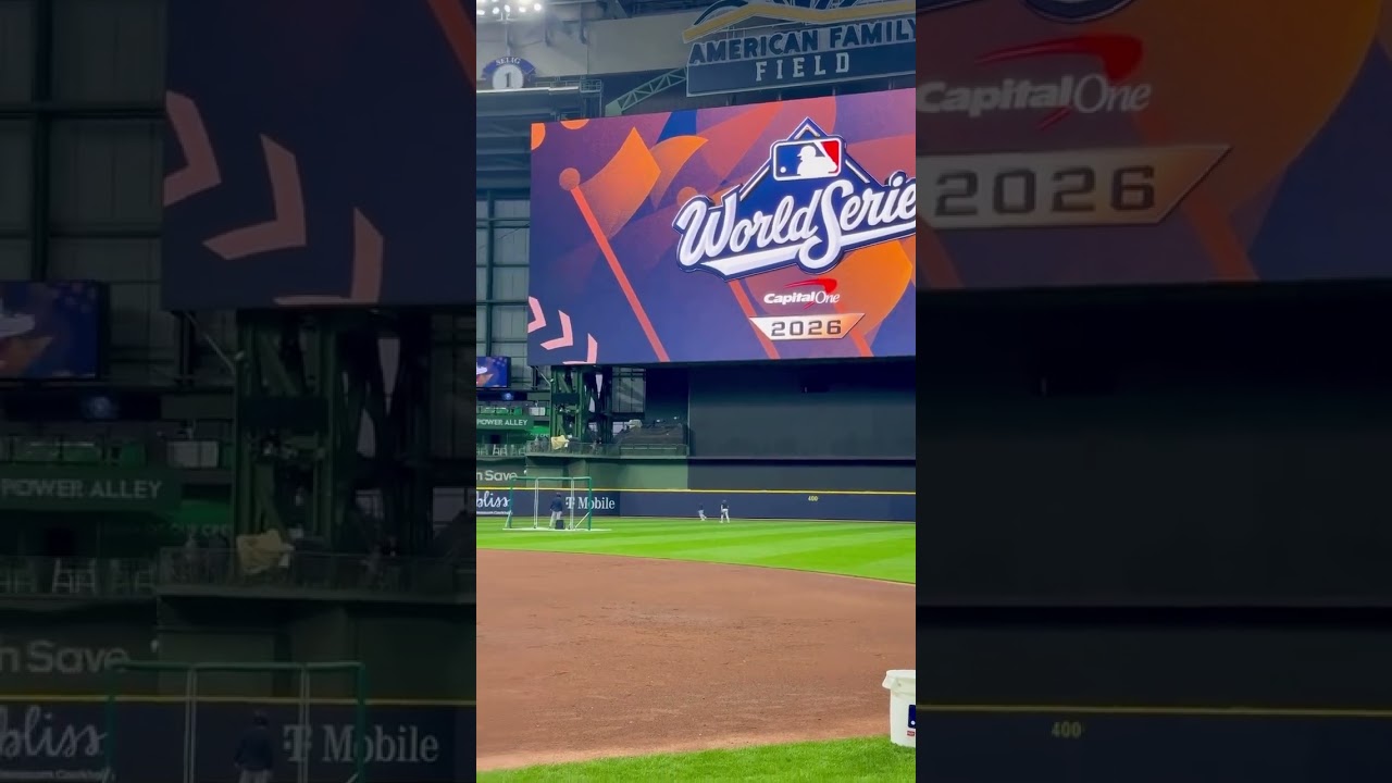 Junior Caminero was LAUNCHING during World Series batting practice 💪