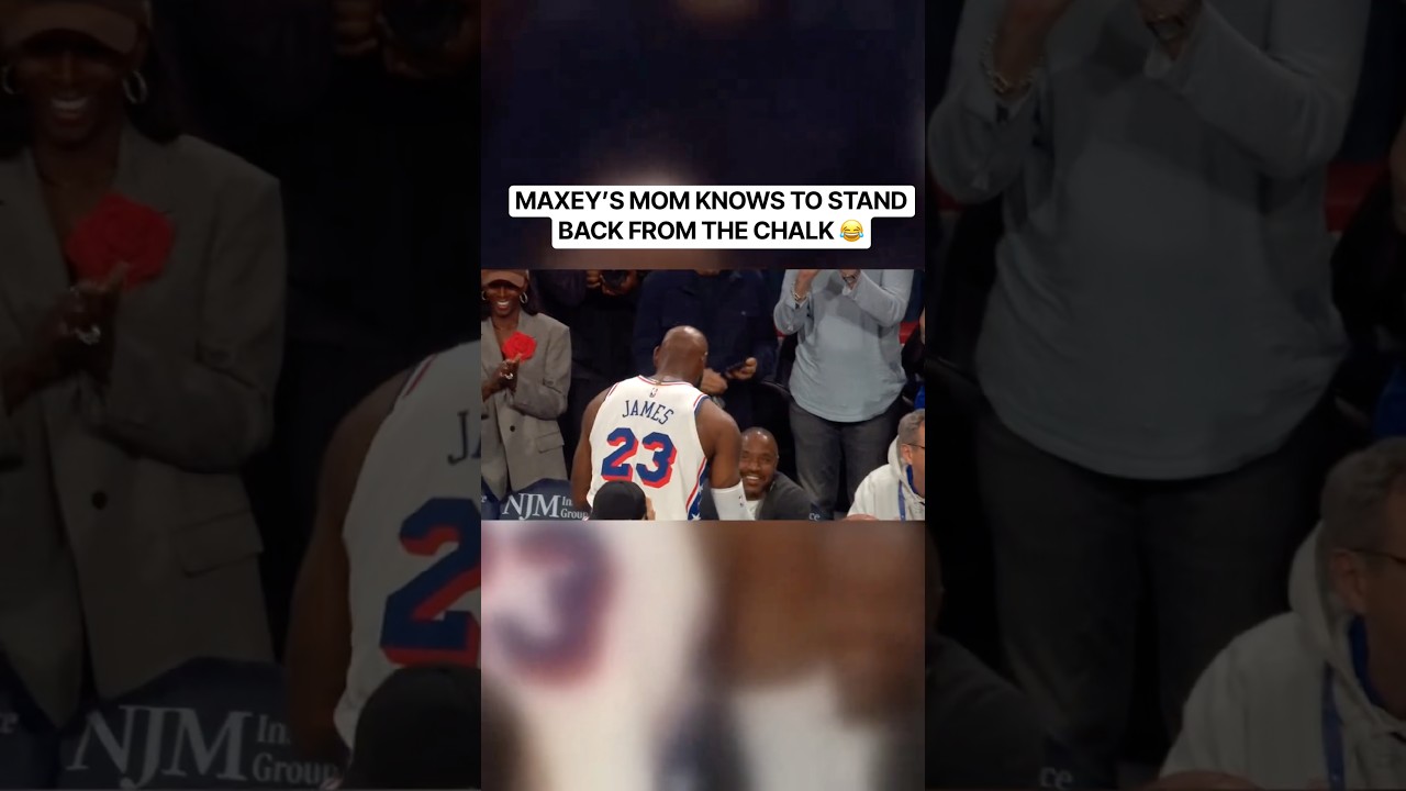 Tyrese MAXEY’S parents got front row seats to the chalk toss 😂