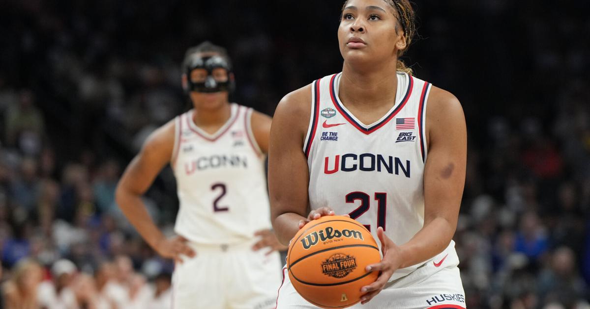 After a basketball-free summer, All-American Strong returns to lead No. 2 UConn on and off the court | National Sports